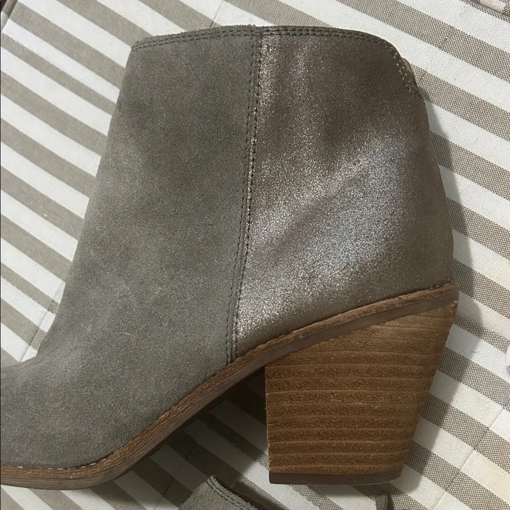 Sofft Ankle boots size 9